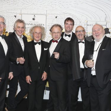Moet & Chandon Grand Scores 2017
